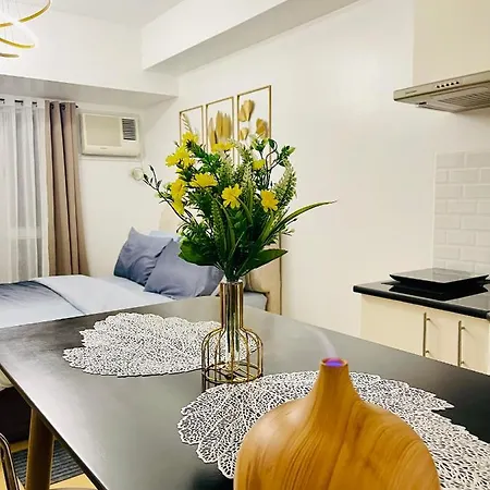 Studio Unit With Balcony At Centrio Towers Beside Ayala Mall Downtown Cdo Cagayan de Oro Exterior photo