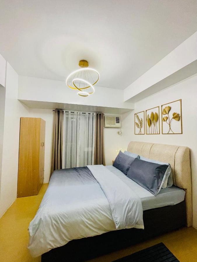 Unit With Balcony At Centrio Towers Beside Ayala Mall Downtown Cdo Apartment *