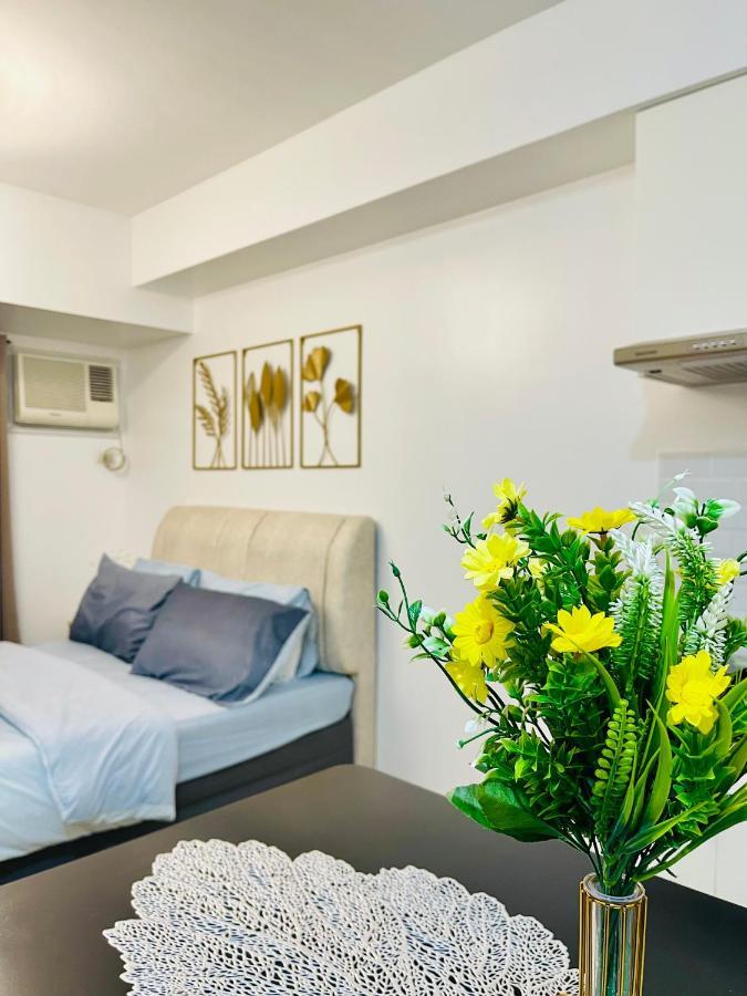 Unit With Balcony At Centrio Towers Beside Ayala Mall Downtown Cdo Apartment