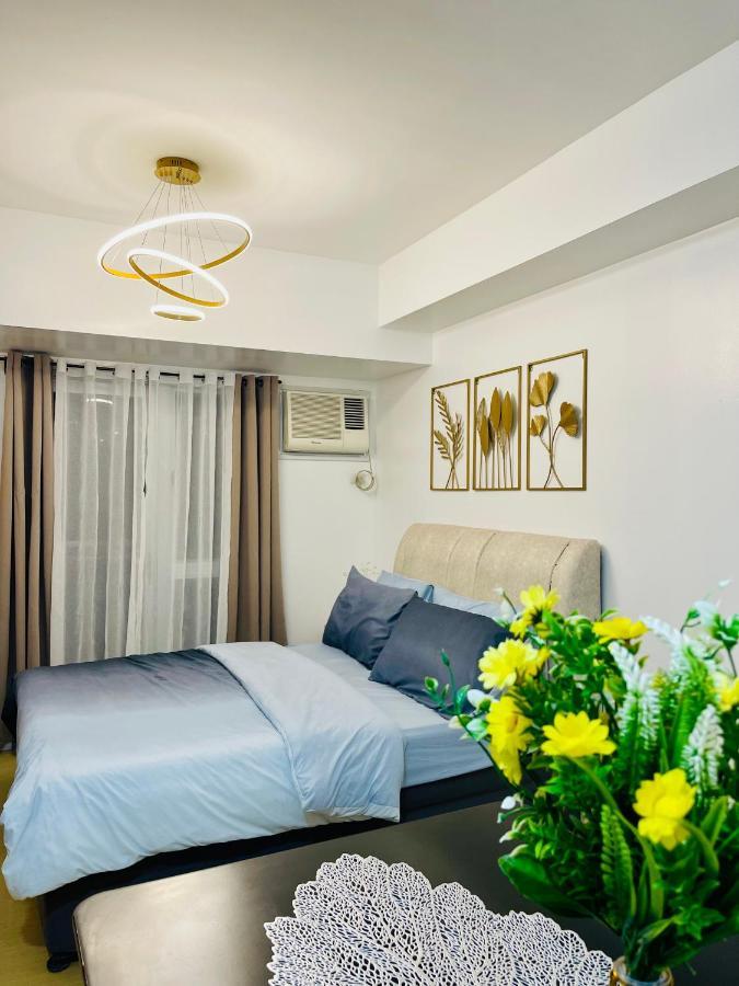 Unit With Balcony At Centrio Towers Beside Ayala Mall Downtown Cdo *